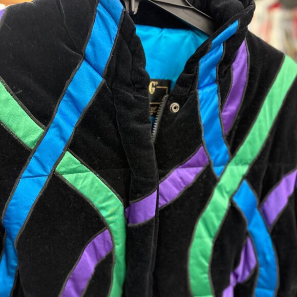 London Fog Vintage Black Swirl Patterned Coat - Picture 5 of 5